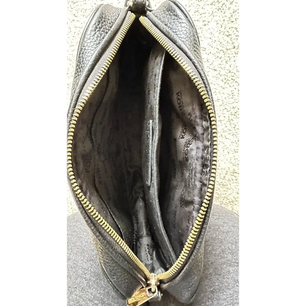 Michael Kors Fulton Large Pebbled Leather Crossbody Bag